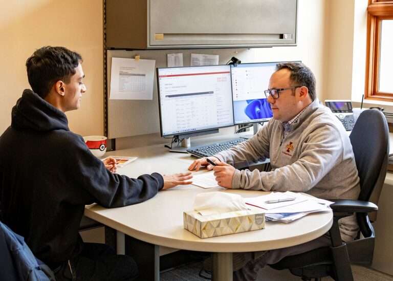 Article: An internship prep program provides students with valuable experience