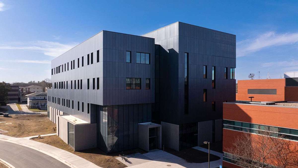 Article: Iowa State University dedicates the new Therkildsen Industrial Engineering Building
